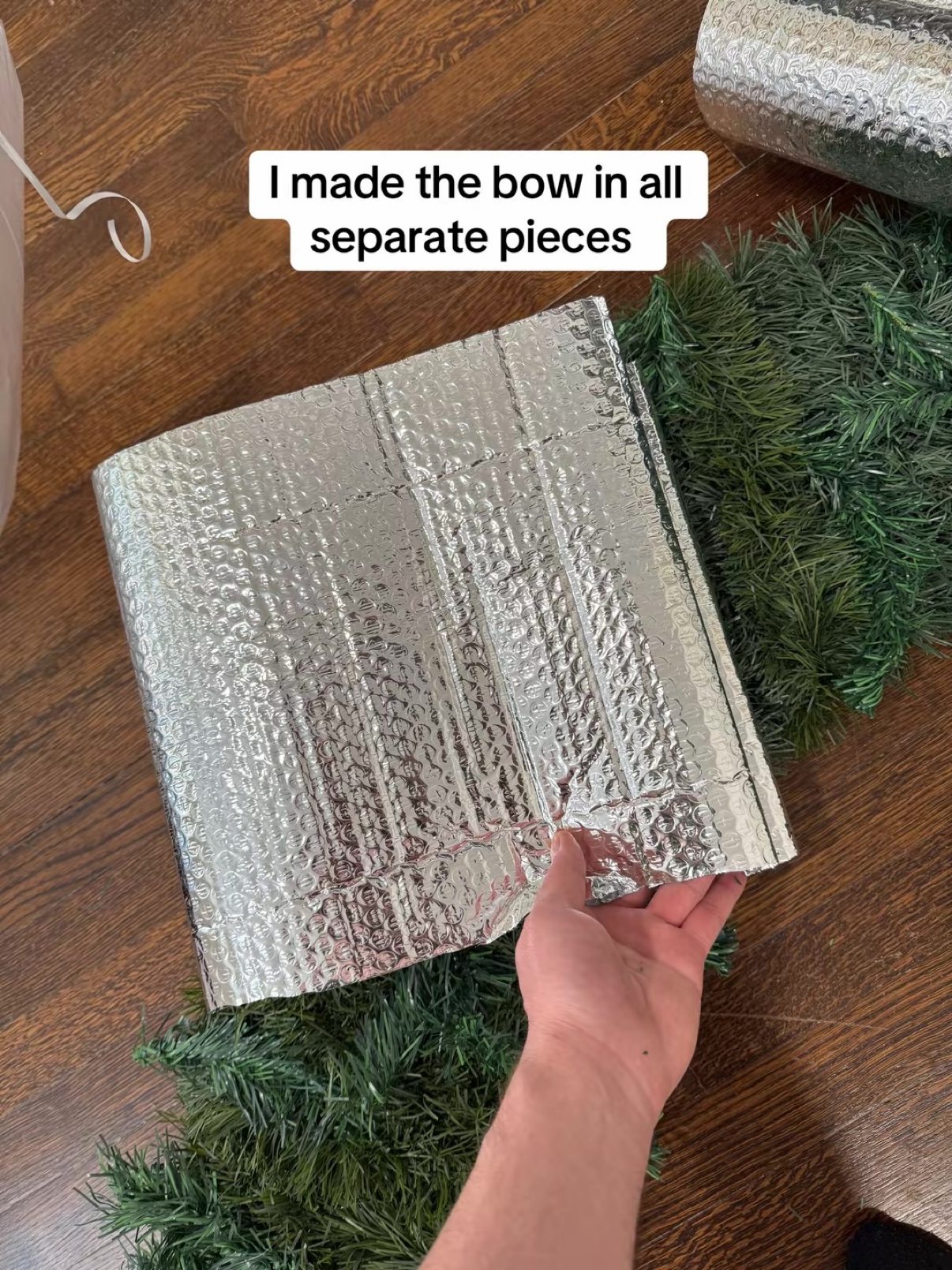 Bow piece made from insulation bubble wrap